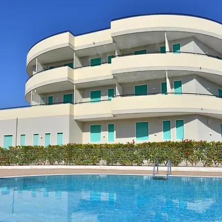 Lo Smeraldo Hotel 4*