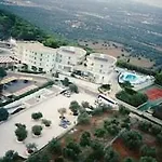 Lo Smeraldo Отель 4*