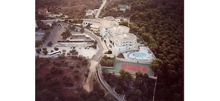 Отель Lo Smeraldo Чистернино