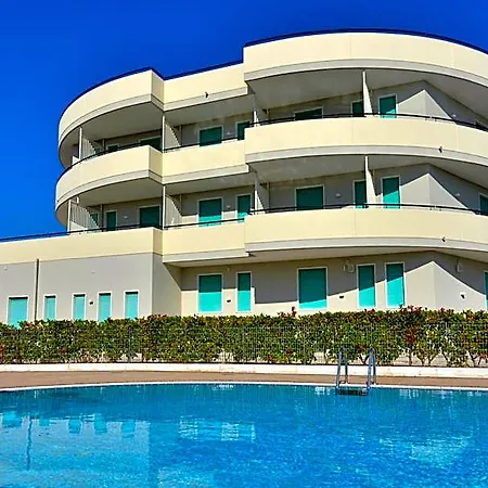 Lo Smeraldo Otel Cisternino