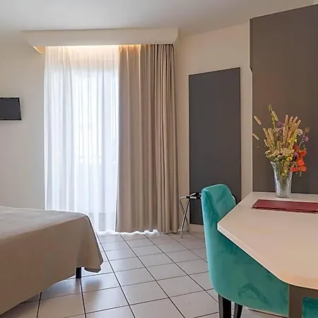 Otel Lo Smeraldo